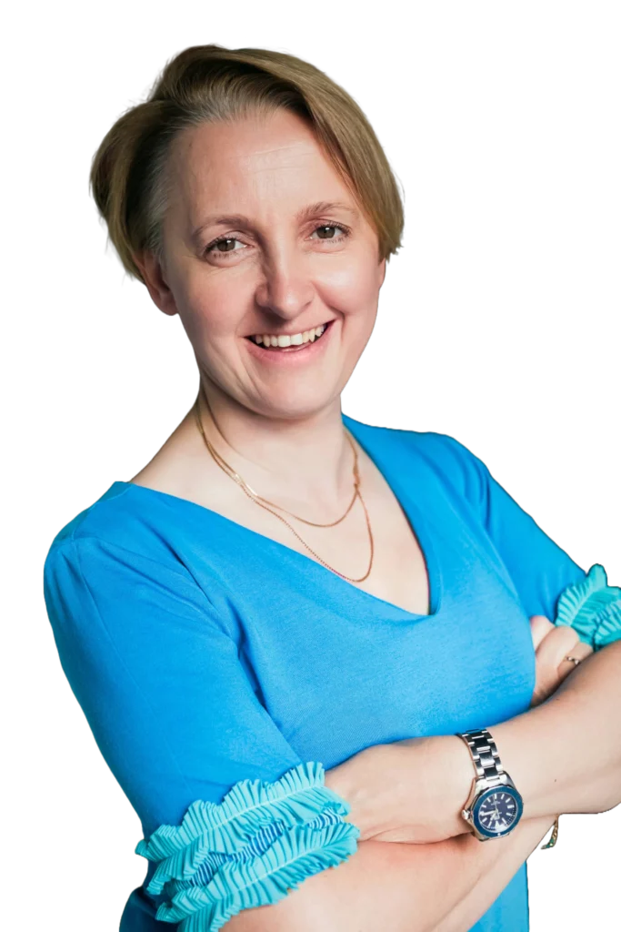 Monika Nowak Headshot